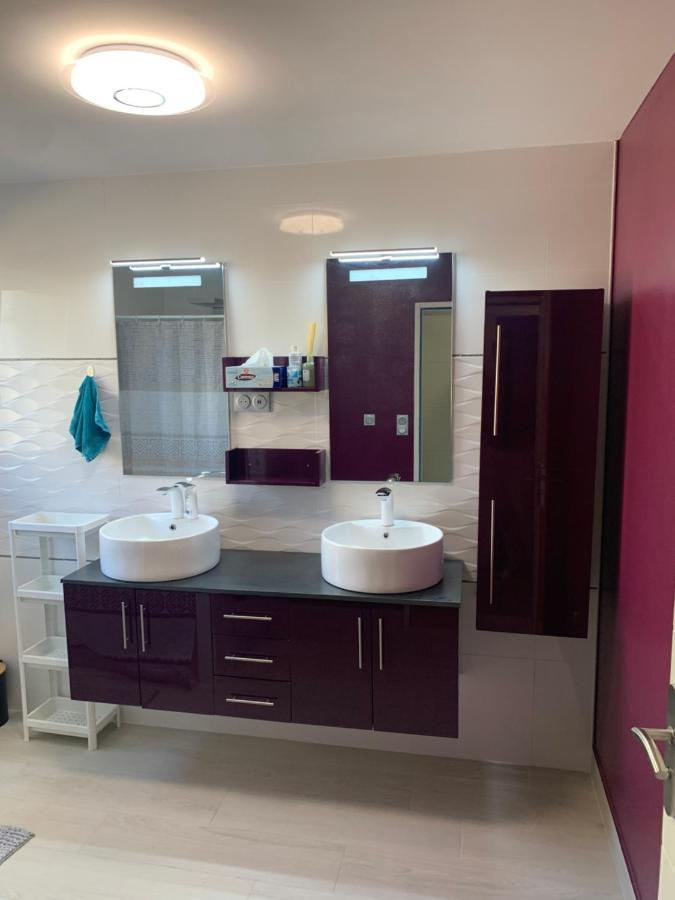 Chambre Privee/Climatisee+Tv /Petit Dejeuner Inclu/Tout Confort Nevers Dış mekan fotoğraf