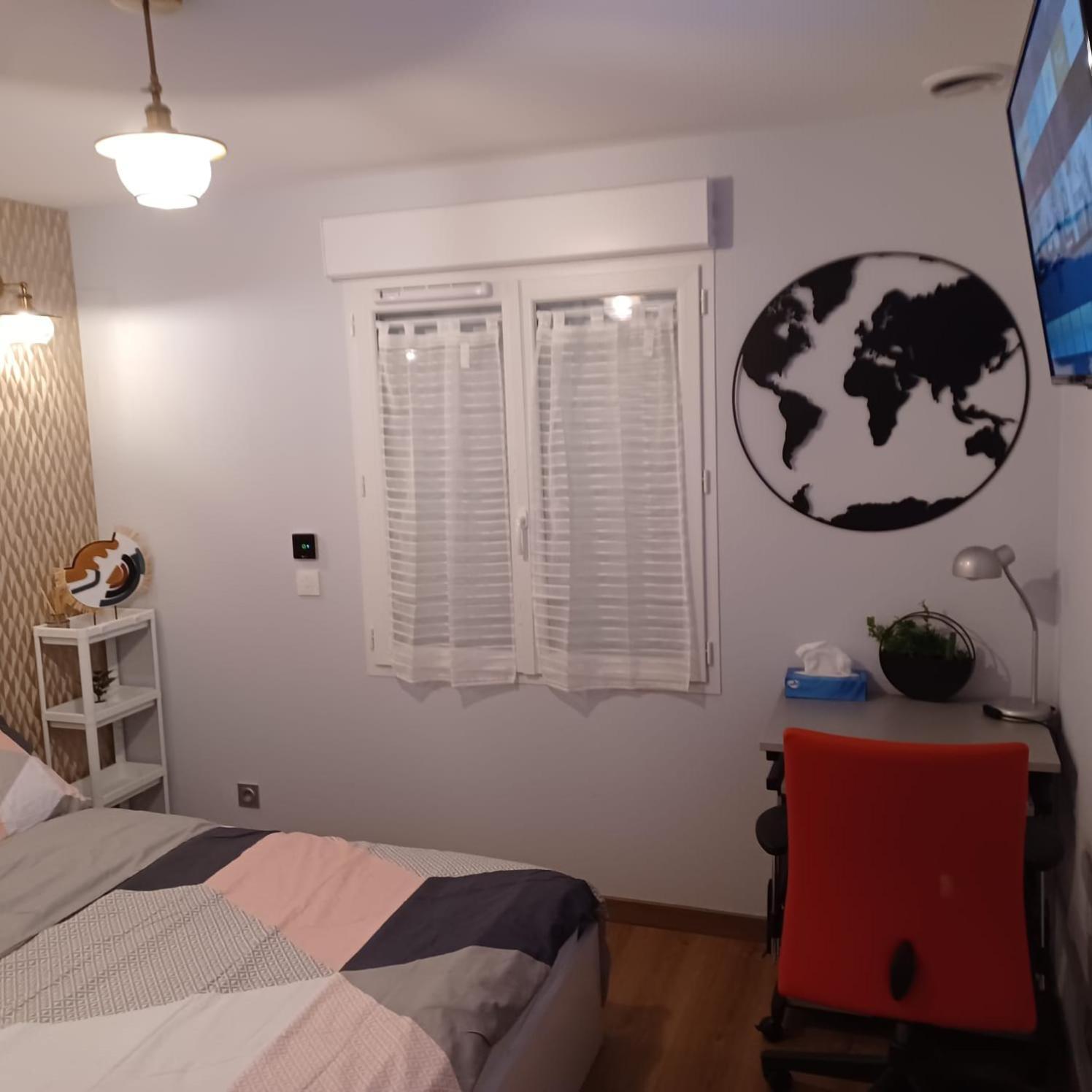 Chambre Privee/Climatisee+Tv /Petit Dejeuner Inclu/Tout Confort Nevers Dış mekan fotoğraf